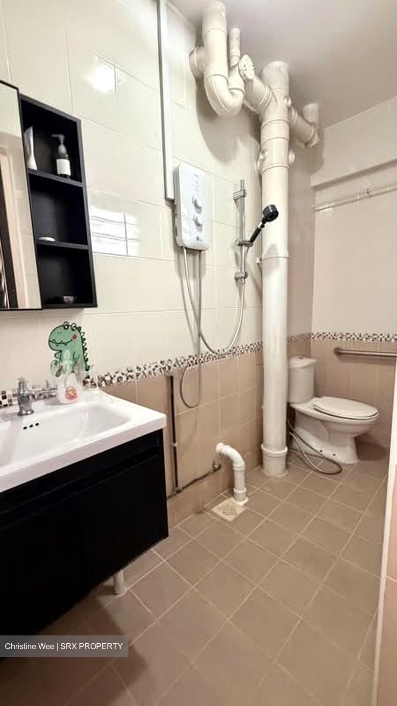 Blk 401 Hong Kah Court (Jurong West), HDB 5 Rooms #588142101